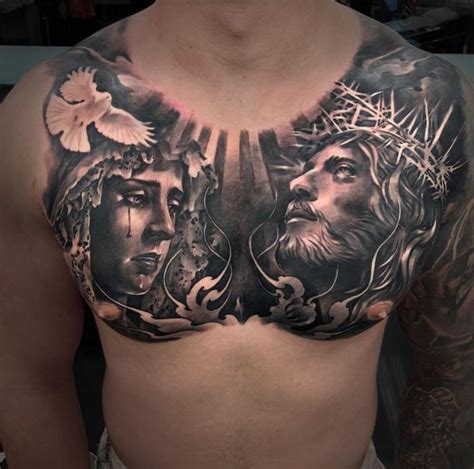 Tatuagem No Estilo Realismo Com Tema Religioso Veja Mais Dicas De Tatuagem No Peito No Blog