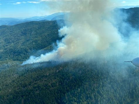 Out Of Control Wildfire Breaks Out Just 6 Km Southwest Of Penticton