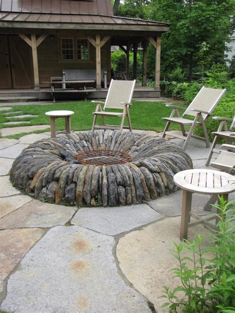 Make your own fire pit in 4 easy steps! Notes from the Field: Backyard Fire Pits - New England ...
