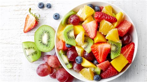 Frutas Con Pocas Calorías Que Te Ayudarán A Bajar De Peso ¡súper Fácil