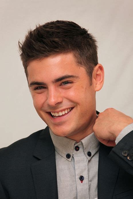Zac Efron At The Paperboy Press Conference At Four Seasons Hotel On