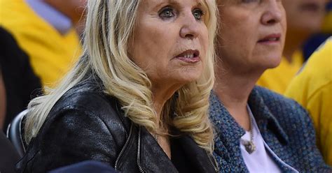 Donald Sterlings Wife Shelly Wants The Los Angeles Clippers Time