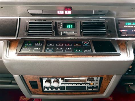 1985 Toyota Century | Fabcar