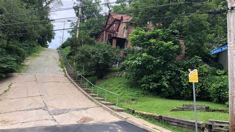 Beechview Pittsburghs Canton Avenue Is The Steepest Street In The