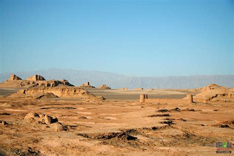 Loot Plain Lut Desert Photo Gallery Iran Tourism And Touring