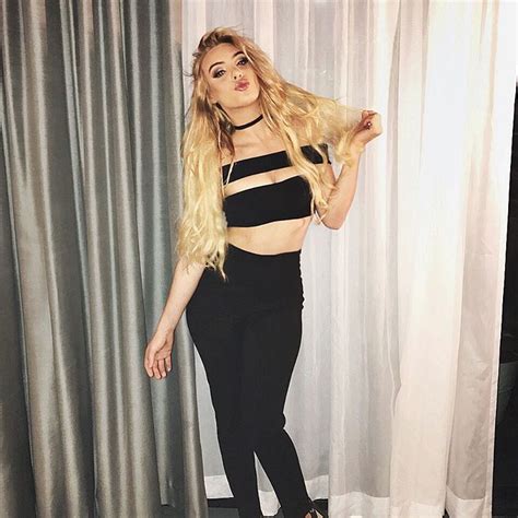 Listen to lele pons | soundcloud is an audio platform that lets you listen to what you love and share the sounds you stream tracks and playlists from lele pons on your desktop or mobile device. How Much Money Lele Pons Makes On YouTube - Net Worth ...