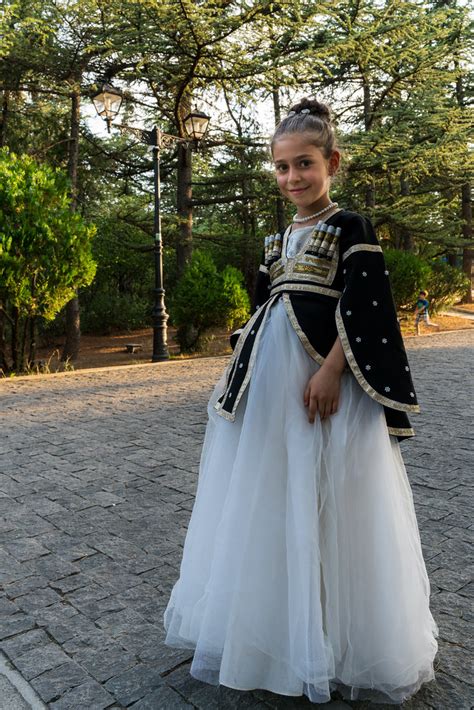 Georgian Girl In Traditional Dress A7r2 Batis 2 25 Dr Harout Tanielian Flickr
