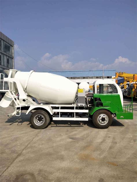 chinese  mini cement mixer truck wheeler concrete mixer  sale