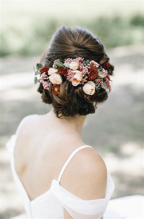 45 Wedding Hairstyles With Flower Crowns Perfect For Your Wedding