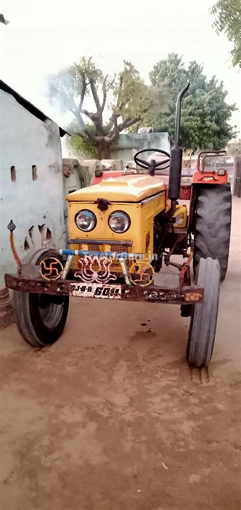 Get Second Hand Hmt 5911 Dx Tractor In Good Condition 5877