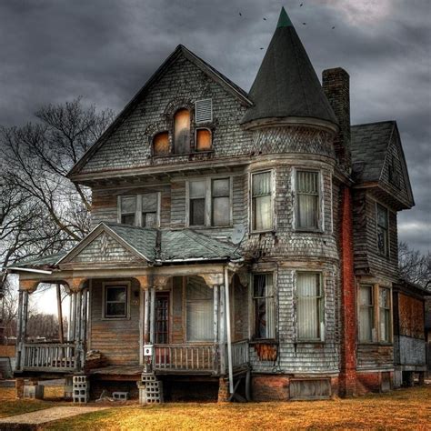 Chilling Real Life Haunted House Stories Old Abandoned Houses Abandoned Houses Abandoned
