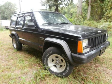 Enter your email address to receive alerts when we have new listings available for 1995 jeep cherokee sport for sale. Buy used 1995 Jeep Cherokee Ltd Sport SUV 4-Door 4.0L 4X4 ...