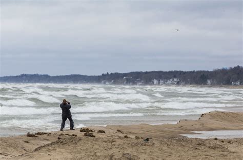 Chemical Spill Closes 2 Indiana Beaches Along Lake Michigan Mlive Com