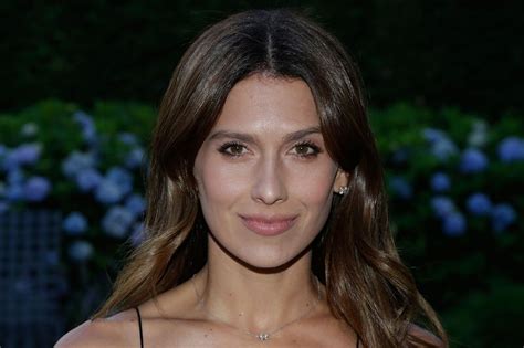 Hilaria Baldwin Just Shared Her Go To Exercise For Better Sex Beauty And Care