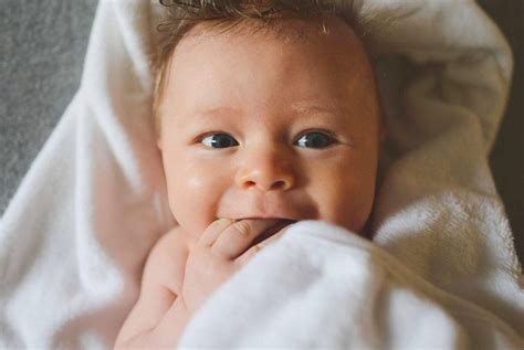 If you are concerned about a blue tinge to your baby's skin, check their entire body. Bath Tips For Baby Skin Care - Baby Bath Moments