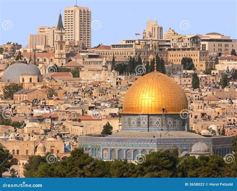 Golden Dom In Jerusalem Stock Photo Image Of Form Landscape 3658022