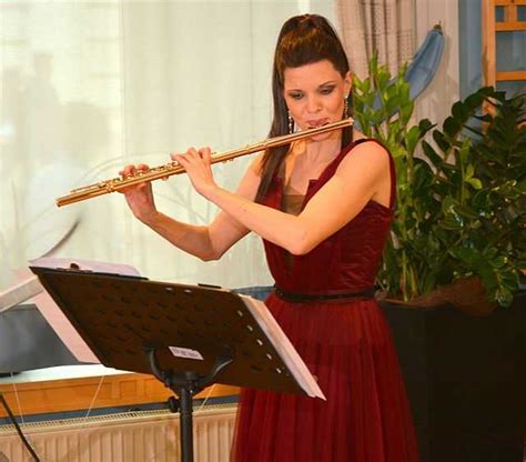 List Of Women Classical Flautists Wikiwand