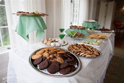 a pittsburgh wedding tradition the cookie table