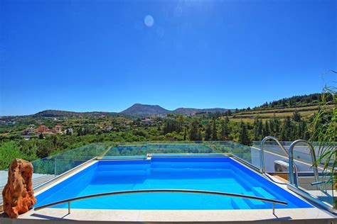 Villa Eftychia Home Rental In Almyrida