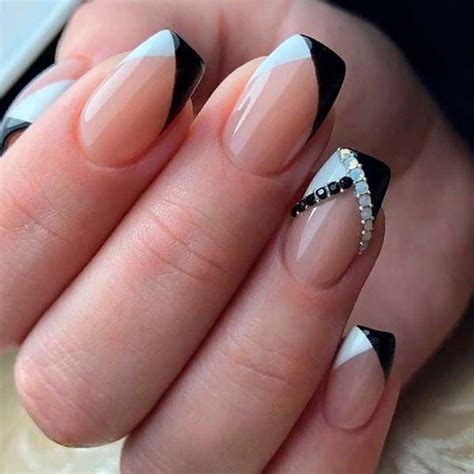 Amazing French Manicure Ideas To Bring Another Dimension To Your