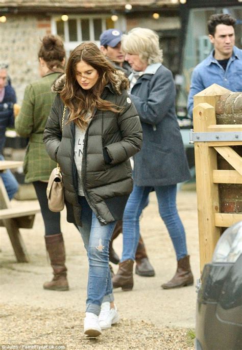 Binky Felstead Shows Off Baby Bump Out With Josh Patterson Daily Mail