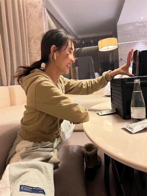 Cdrama Tweets On Twitter Zhouyiran Shares New Snaps As She Works On Her Splits While Watching