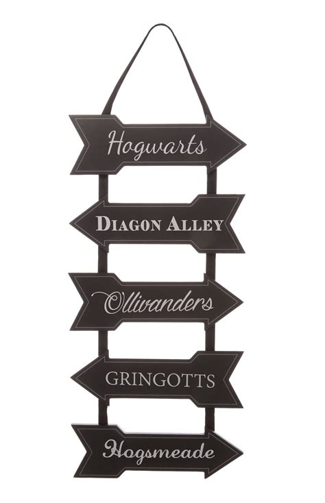 Harry Potter Hanging Arrow Sign | Harry potter sign, Harry potter