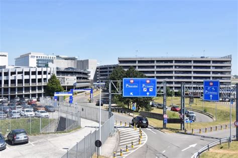 Stress Free Passenger Pick Up And Drop Off At Brussels Airport