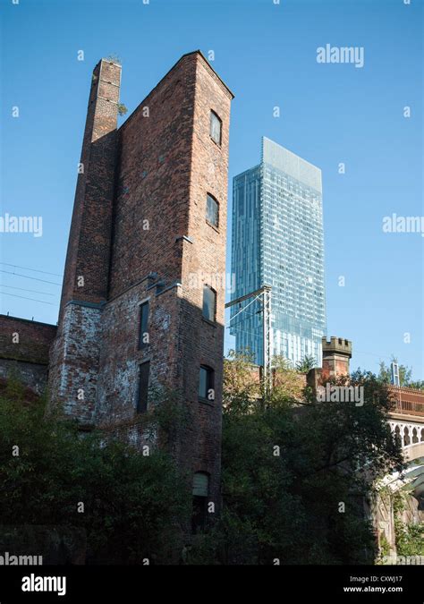 Old And New Building Buildings Hi Res Stock Photography And Images Alamy