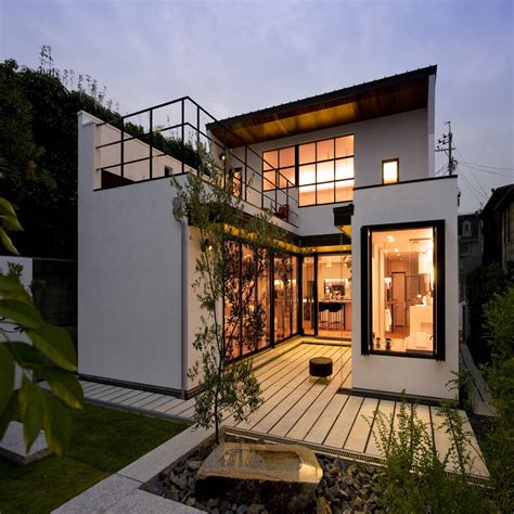 Casas Modernas Por Sakurayama Architect Design Moderno Homify