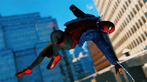 Spider Man Miles Morales Pc Launch Trailer Welcomes New Spidey To The