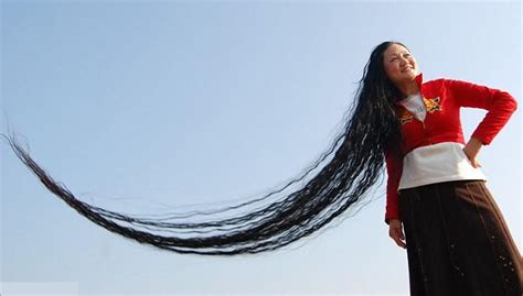 Long armpit hair on women is nothing new. Xie Qiuping - World's Longest Hair Women ~ beautyway2life