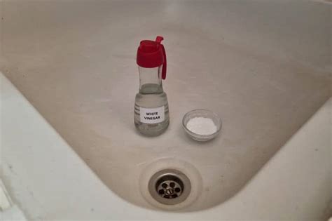 How To Unclog A Drain With Baking Soda And Vinegar 8 Easy Steps