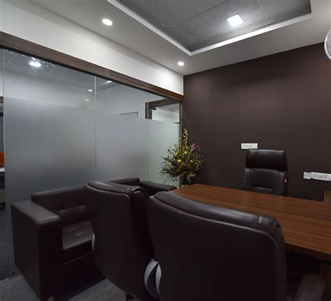 Find The Perfect Commercial Office Space In Noida Procapitus