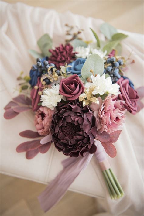 Wedding flowers will remain in style. Dusty Blue Flowers Box Set - 19 Styles in 2020 | Foam ...