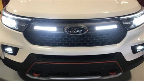 Ford Performance Parts Off Road Grill Light Kit For 2021 Explorer