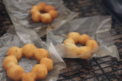 Are these as light and fluffy as misudo? pon de Ring (With images) | Mochi donuts recipe, Donut ...