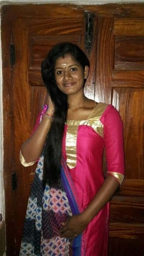 Tamil Big Boobed Horny Aunty Subha Nude Images Leaked Porn Pictures
