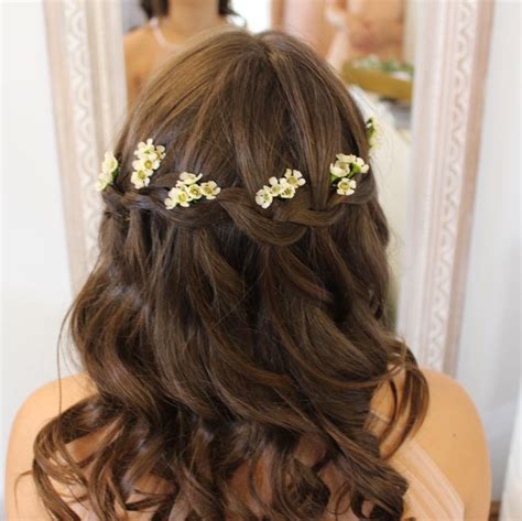 Simple Hairstyles For Prom Less Is More