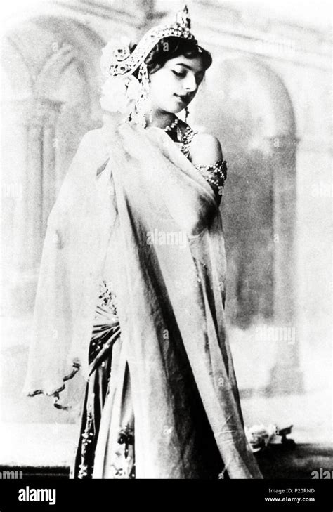 Mata Hari Margaretha Zelle Hi Res Stock Photography And Images Alamy
