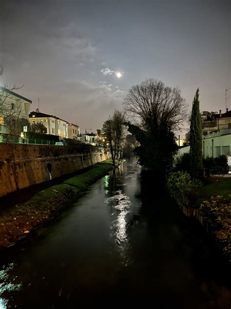 Erika Guastella On Twitter RT Cecilia Fava La Luna Stupisce La Mia