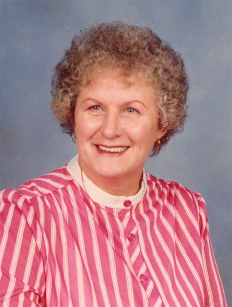 Obituary Of Dorothy Jean Probasco Pence Reese Funeral Home Servin