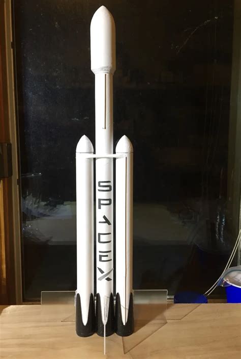 Falcon Heavy Model Rocket By Caputsic Thingiverse Falcon Heavy