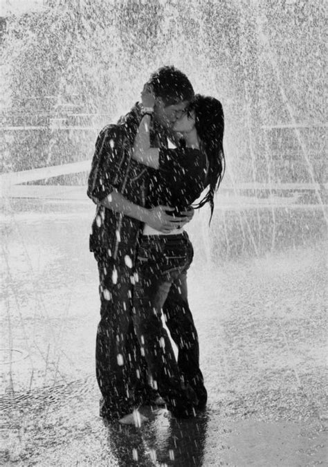 Pin By Janine Bornhoft On Rain Rain Photography Romantic Couples I