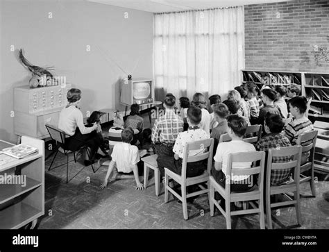 1950s School Class High Resolution Stock Photography And Images Alamy