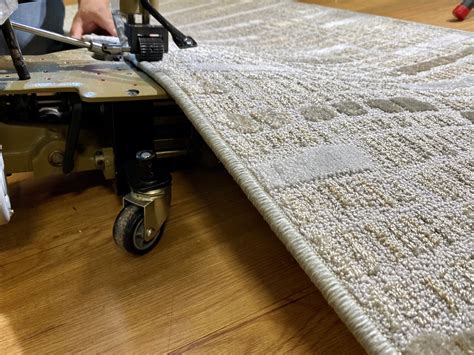 Carpet Binding, Fringing, and Serging - Mark Gonsenhauser's Rug ...