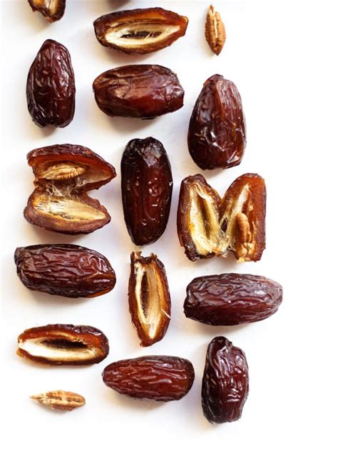 Dates 101 Everything You Need To Know About Date Fruits