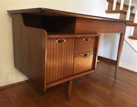 Vintage Mid Century Walnut Desk By Hooker Epoch