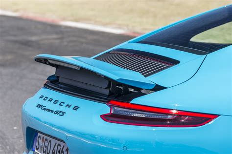 Porsche 911 Carrera Gts Coupé Miami Blue Les Nouveaux Modèles 911 Gts