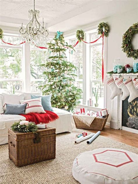 60 Most Cozy And Elegant Christmas Living Room Decoration